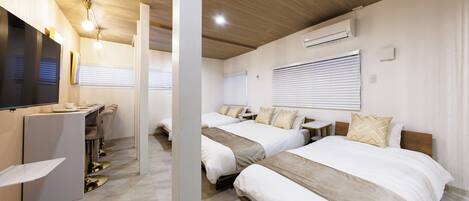 Room 202, non-smoking | Blackout curtains, iron/ironing board, free WiFi, bed sheets