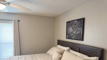 2 chambres, fer et planche Ă repasser, Wi-Fi, draps fournis