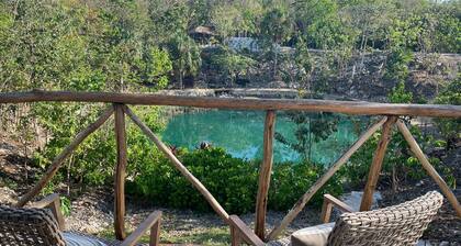 Cenote Escondido Villas & Camping
