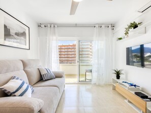 Living area - Roses Holiday Center by Interhome (Roses)