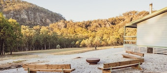 Bough & Burrows retreat set in 100 acres of pristine bush. Perfect for families!