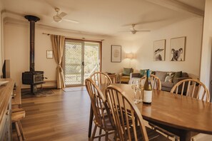 Interior - Bough & Burrows retreat set in 100 acres of pristine bush. Perfect for families! (Growee)