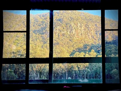 Bough & Burrows retreat set in 100 acres of pristine bush. Perfect for families!