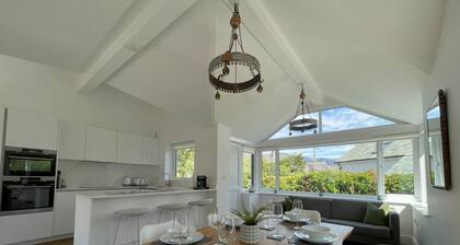 Mill House - sleeps 6 guests in 3 bedrooms