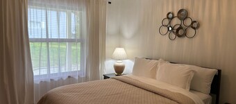 Charming 2BR/1BA, W/D, kitchen, patio, 20 min to WSU