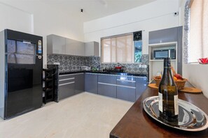 Fridge, microwave, stovetop, electric kettle