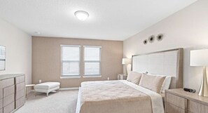 5 Schlafzimmer, Bügeleisen/Bügelbrett, WLAN, Bettwäsche