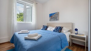 3 soverom, strykejern/-brett, wi-fi (inkludert) og sengetøy