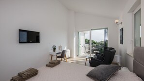 5 bedrooms, iron/ironing board, free WiFi, bed sheets - Villa Lun T - Island Pag by Villas Guide (Lun)