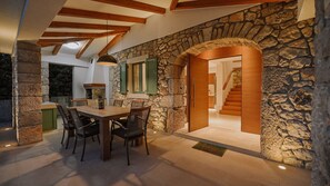 Outdoor dining - Villa Lu 2 Krk by Villas Guide (Malinska)