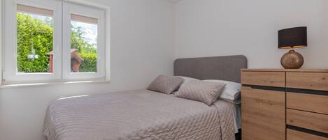2 chambres, fer et planche Ă repasser, Wi-Fi gratuit, draps fournis