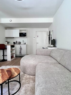 Living area - Cozy Studio 2 min from Grand Place (Brussels)