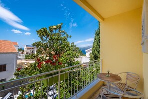 Apartment | Balcony - Apartment in Cavtat for 2 People (Konavle)