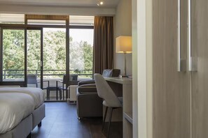 1 chambre, fer et planche Ă repasser, Wi-Fi gratuit, draps fournis