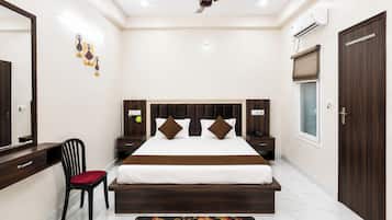 Deluxe Double Room, City View | View from room