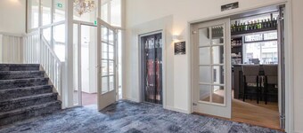 The Perfect Stay for Explorers! Free Breakfast, Onsite Dining!