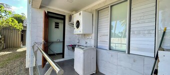 Affordable Apartment for Family / Friends  3 Bed Room .