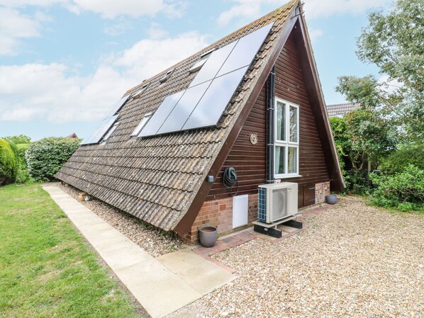 Exterior - Kingfisher (Ely)