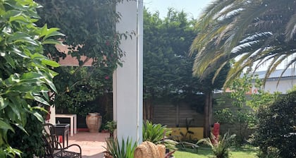 Studio with terrace and garden