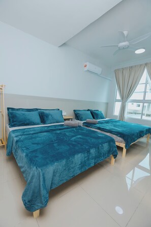 3 bedrooms, iron/ironing board, WiFi, bed sheets - LOT 16 3-bedroom house in peaceful Ranau with WiFi, AC. Enjoy your stay (RANAU)