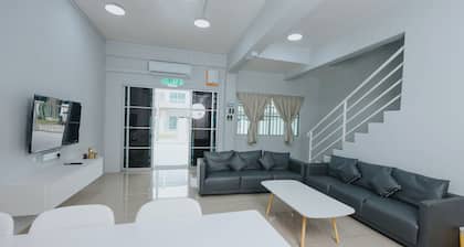 LOT 16 3-bedroom house in peaceful Ranau with WiFi, AC. Enjoy your stay