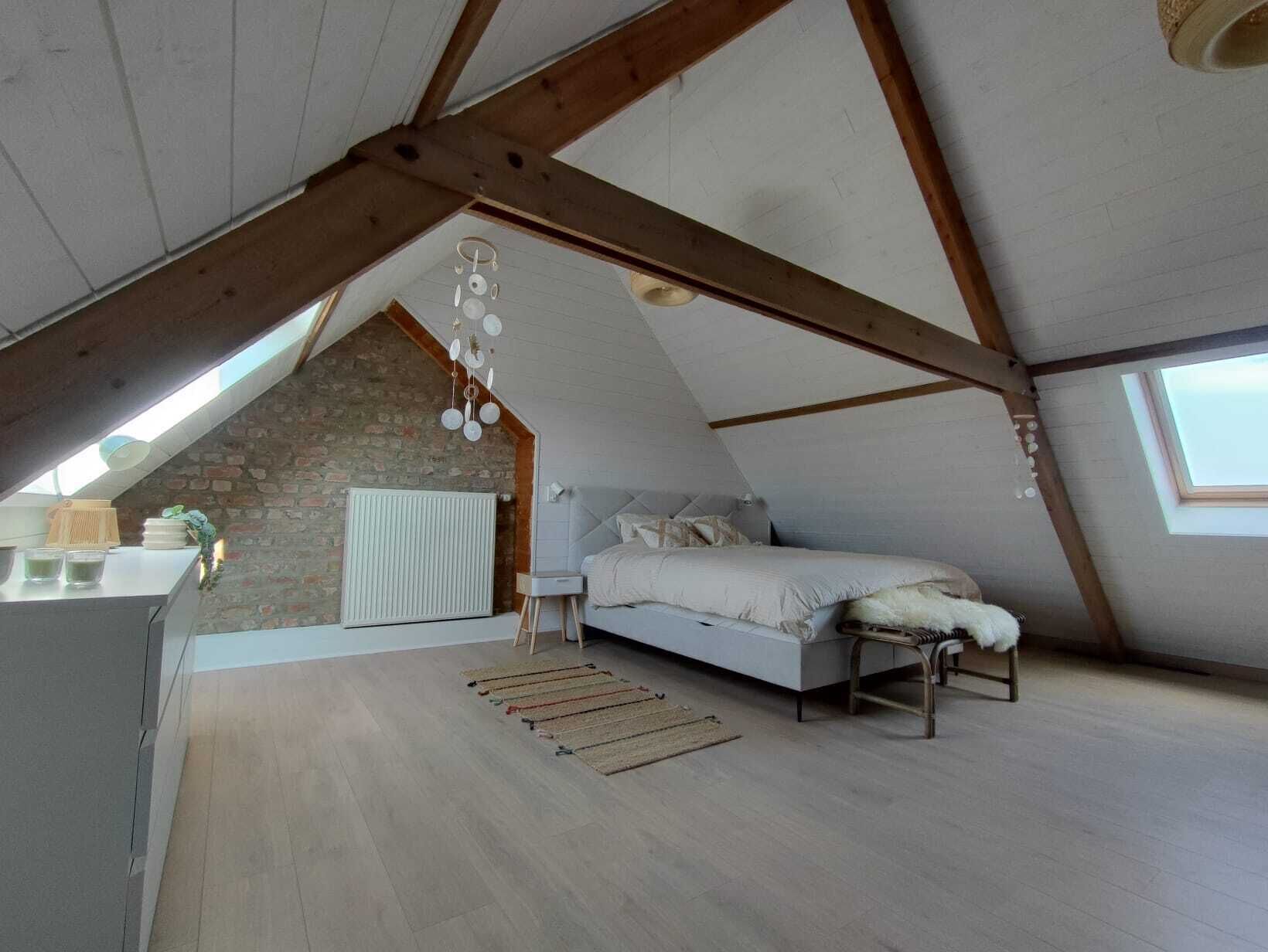 3 bedrooms, desk, free WiFi, bed sheets