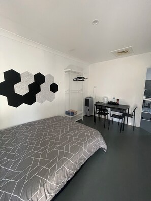 2 soverom, strykejern/-brett, wi-fi og sengetøy