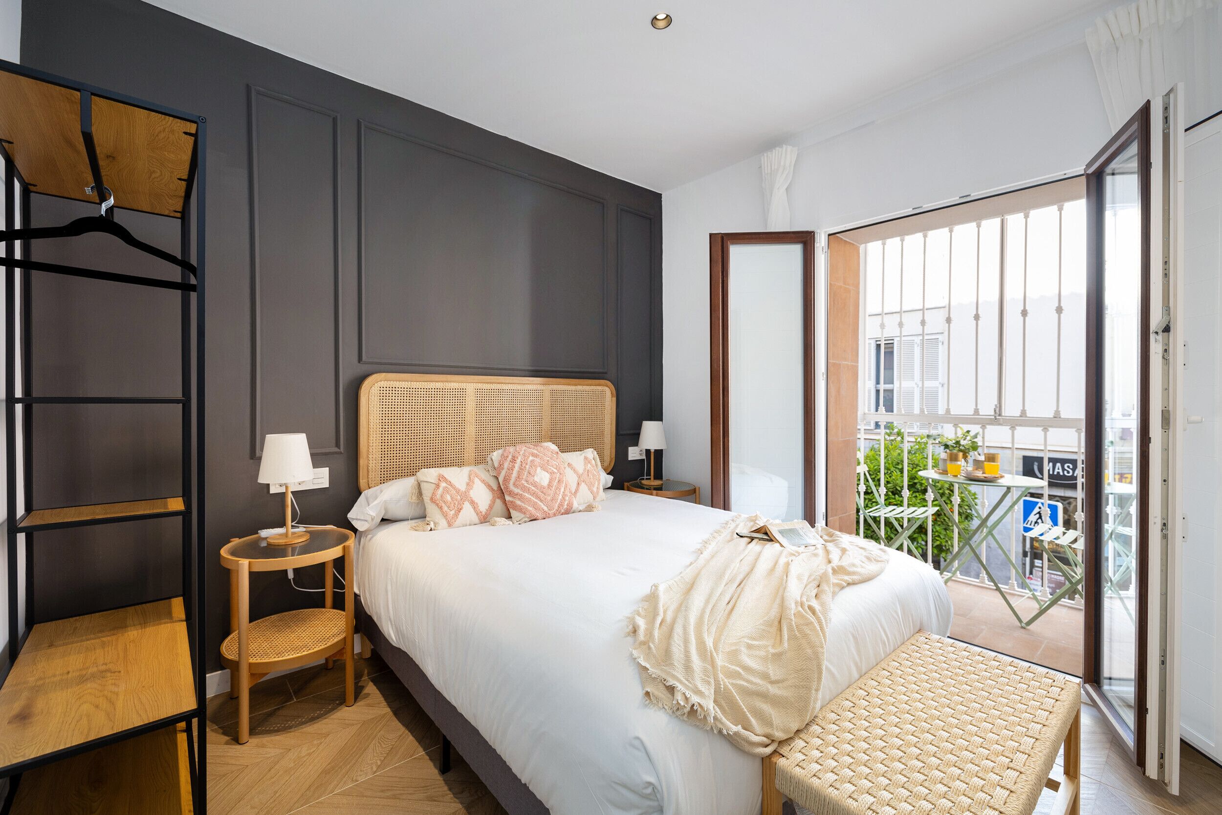 2 chambres, fer et planche à repasser, Wi-Fi gratuit, draps fournis