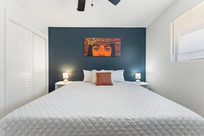1 bedroom, desk, iron/ironing board, WiFi