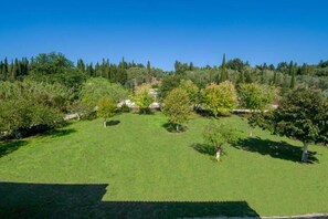 华丽公寓, 阳台, 花园景观 | 起居区