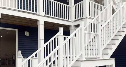 "Shore Thing: Your Perfect Beach Getaway"
