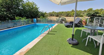 Maison Brigitte Peñiscola, rustic house at the foot of the Sierra of Irta