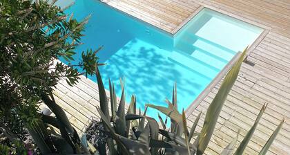 Villa avec piscine, Ă 15 min Ă pied de la plage