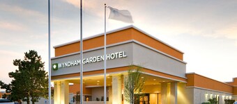Meridian Star OKC Extended stay Hotel Suites, Near Paycom, fairgrounds, Airport.