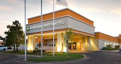 Meridian Star OKC Extended stay Hotel Suites, Near Paycom, fairgrounds, Airport.