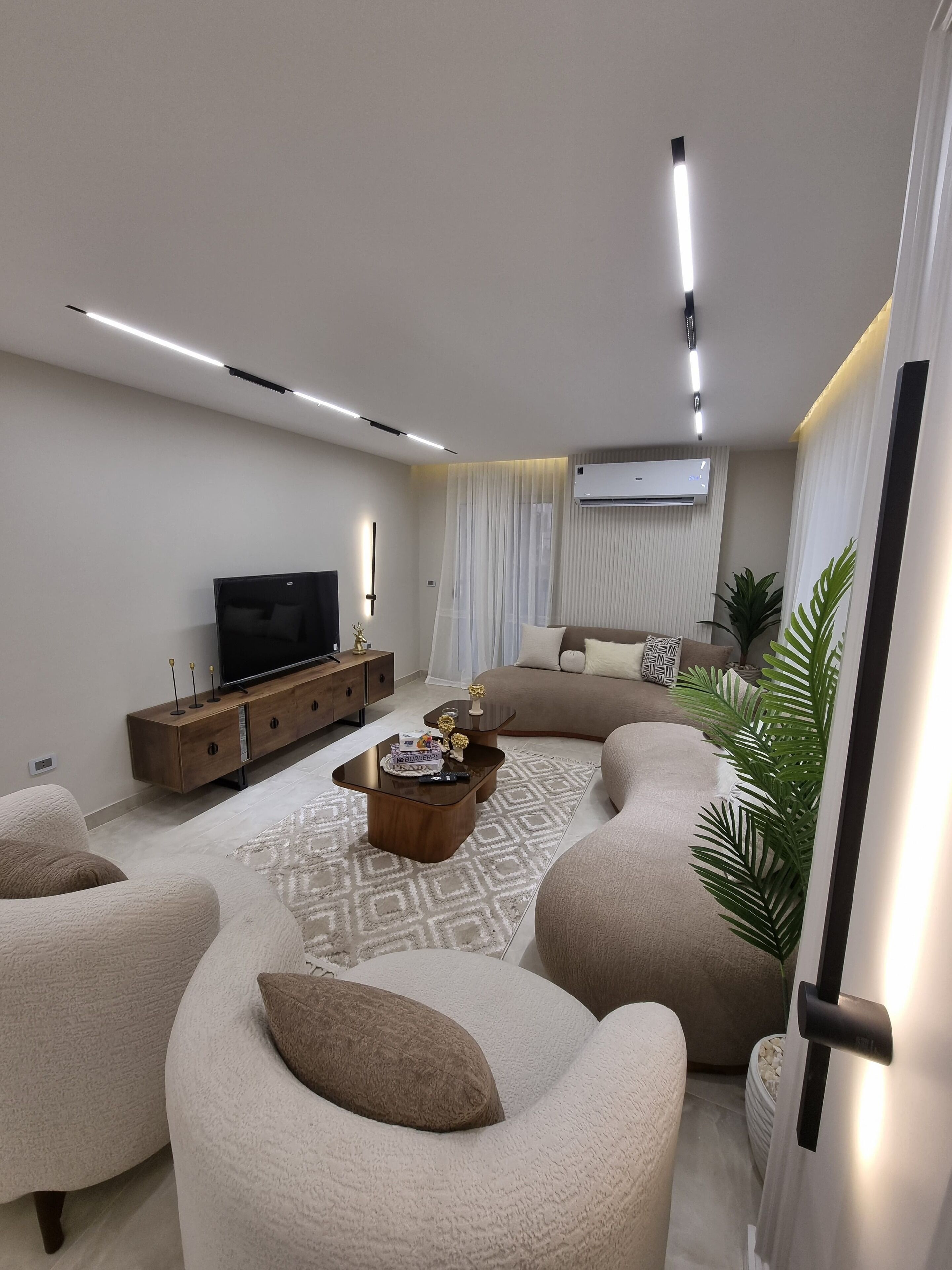 New Furnished Vip 3br Appt, Near Genaina Mall, Nasr City, Cairo, In New Tower - Cairo