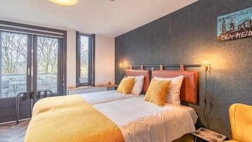 Kamar Deluks, balkon | Brankas, meja kerja, ruang kerja ramah laptop, dan Wi-Fi gratis