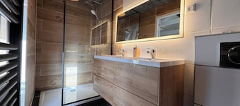Schanskerhof Apartment next to THERMEN BAD NEWESCHANS indoor SAUNA