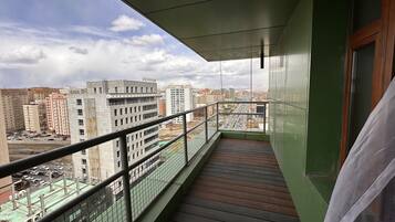 Deluxe Double Room, 1 King Bed, Balcony | Terrace/patio