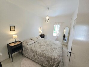 1 chambre, accès au Wi-Fi (inclus)
