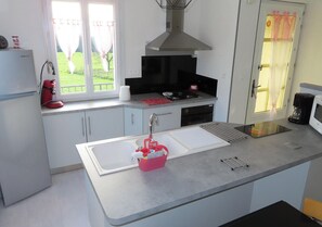 Fridge, microwave, dishwasher