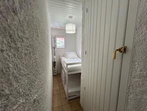 Room - Air-conditioned apartment for 4 near the beach (Argelès-sur-Mer)