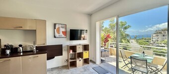 2-room apartment in Porticcio with air conditioning and parking