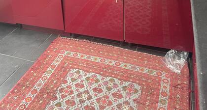 Je mâen location une chambre une salon une cuisine un wc et sale de douche