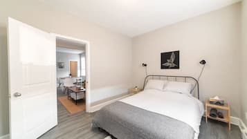 2 soveværelser, skrivebord, Wi-Fi, sengetøj