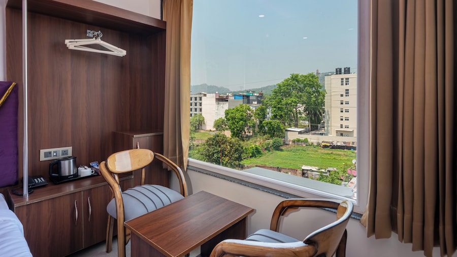 Hotel Purple Dot Haridwar
