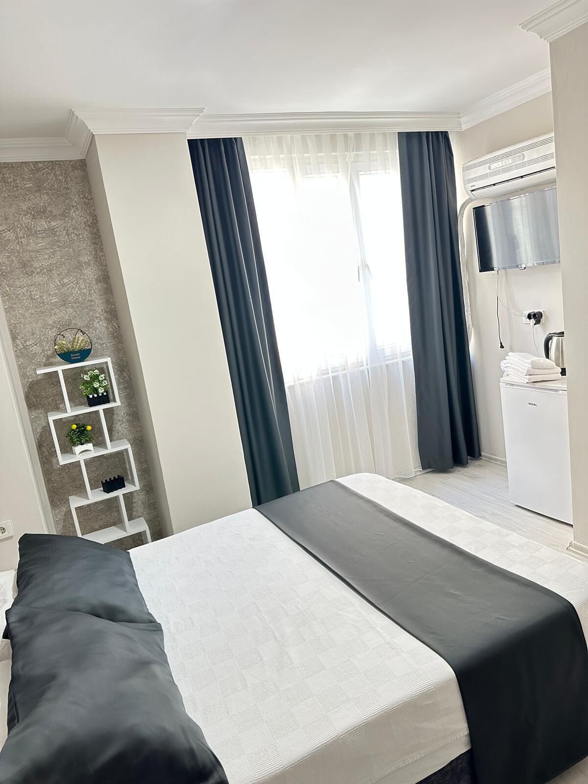 標準雙人房 | 遮光窗簾/窗簾、熨斗/熨衫板、免費 Wi-Fi
