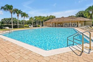 Pool - Private Villa with Arcade Game | Minutes to Disney (Davenport)