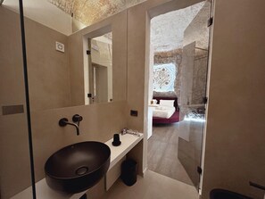 Deluxe Suite | In-room safe, free WiFi - Corona Suite (Palermo)