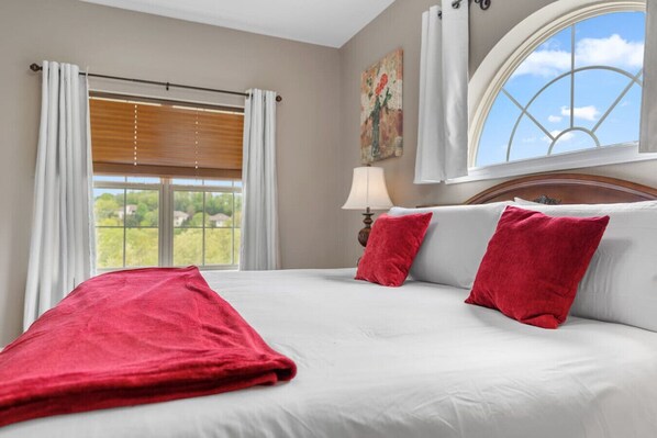 3 bedrooms, free WiFi, bed sheets